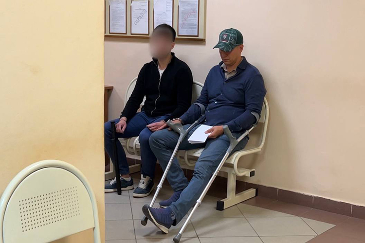 «Хочу добавить, что адвокаты указали на артроз, также у меня перечень документов, подтверждающих заболевания — остеонекроз и просто артрозы»