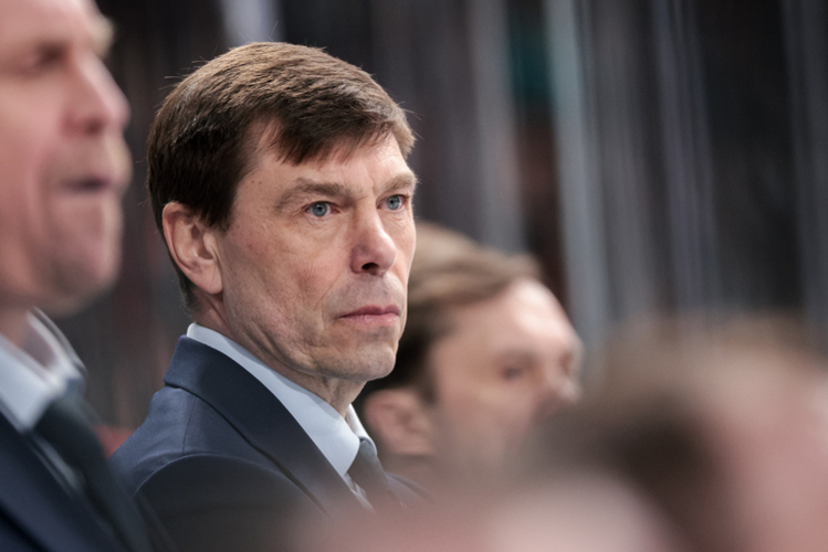 «Кудашов сказал, что освободилось место тренера»
