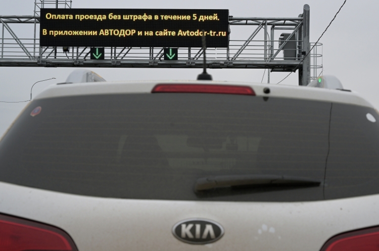 «Будет глупо увеличивать стоимость проезда на платной дороге — пассажиропоток меньше, чем на бесплатной»