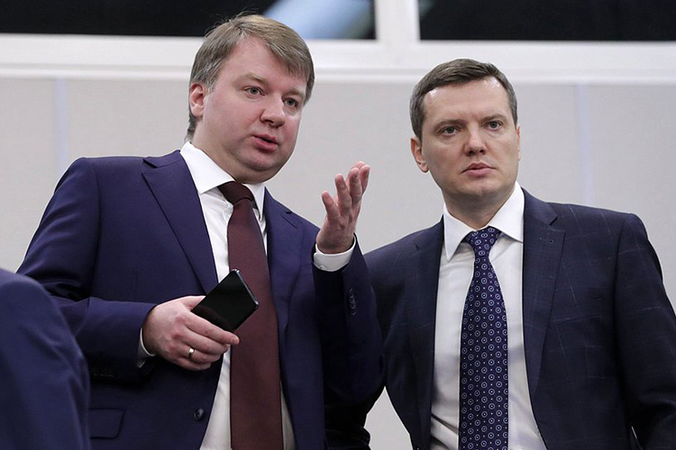 Александр Тетердинко в своих выступлениях все время пытался убедить коллег по депутатскому корпусу, что изменения не так страшны, как кажутся, и что нововведения не окажут негативного эффекта на свободы россиян