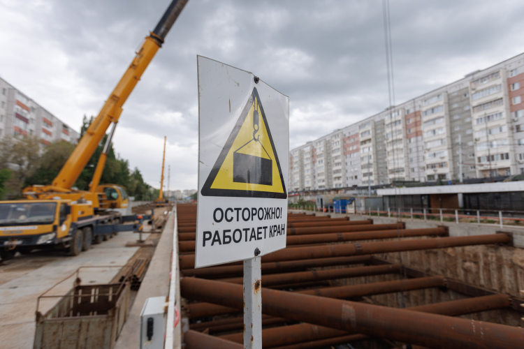 Первый отрезок второй линии казанского метро — четыре станции с тоннелями длиной 5,7 км — строят с июля 2019 года и, как говорилось ранее, планировали завершить в 2027-м при устойчивом финансировании