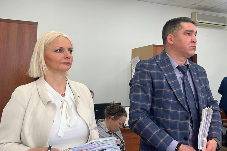 Адвокаты семьи — Алла Агарева и Альберт Сафин