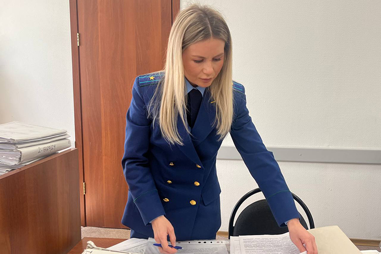 Фаттахова уточнила, что имущество, которое подлежит обращению в доход РФ, передается Росимуществу