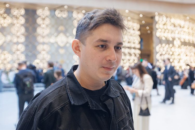 Айдар Заббаров сам публично не скрывает, что имеет предложение от театра им. Тинчурина