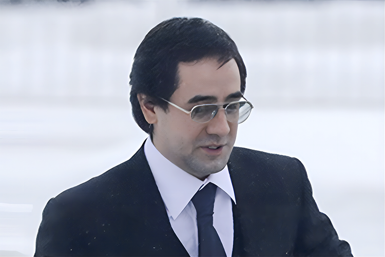 Тимур Шаймиев, внук первого президента и госсоветника РТ Минтимера Шаймиева, достигнув определенных успехов в нефтяном бизнесе, решил диверсифицировать свой бизнес