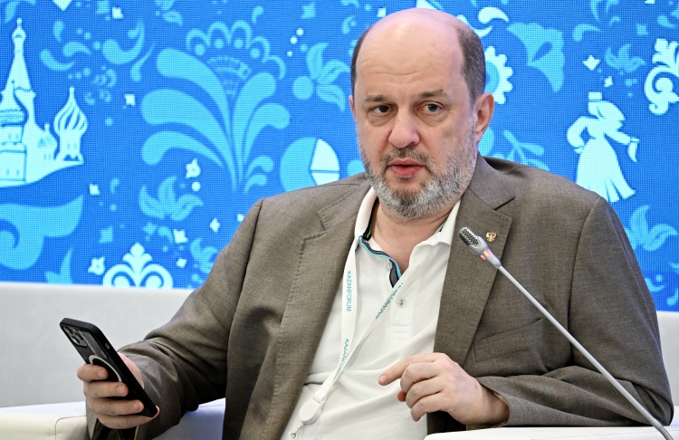 Герман Клименко: «Мы с вами знаем: то, что трактуется неизвестно как, потом неизвестно как и работает»