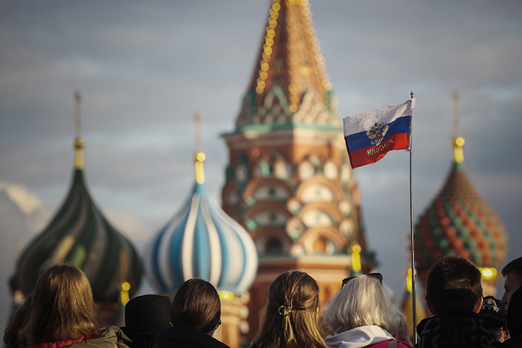«Возврат к самости — это принятие своей миссии, осознание себя как цивилизации цивилизаций, возврат к историческим корням и ценностям. Путь в эту сторону в России начат»