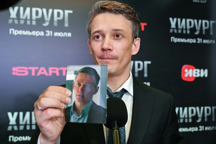Сергей Гилев редко радует публику главными ролями, хотя его актерский потенциал выходит за рамки второстепенных и эпизодических персонажей