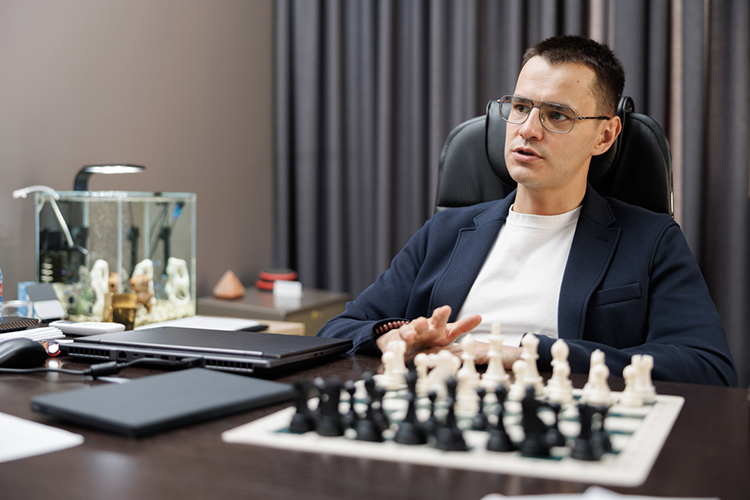 «Я всегда на любой встрече говорю, что столица РТ— лучший город, точно в топ-3 России. Считаю, что Казань — лучшее место для жизни»