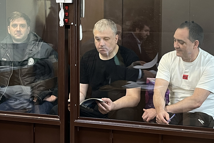 Уголовное дело Ростехнадзора республики приближается к своему логическому завершению (на фото Валерий Никитенко, Александр Игонов и Ильдар Мустафин)