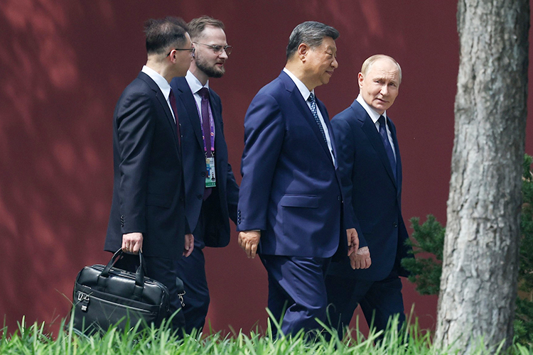 Россия и Китай в ходе переговоров наконец пришли к консенсусу по газопроводу «Сила Сибири – 2» Россия и Китай в ходе переговоров наконец пришли к консенсусу по газопроводу «Сила Сибири – 2»