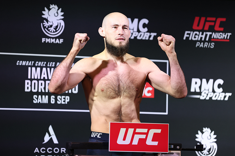 Очевидно, что такой успех поднимает «акции» Фахретдинова в UFC, хотя его и так часто называют любимчиком главы организации Даны Уайта