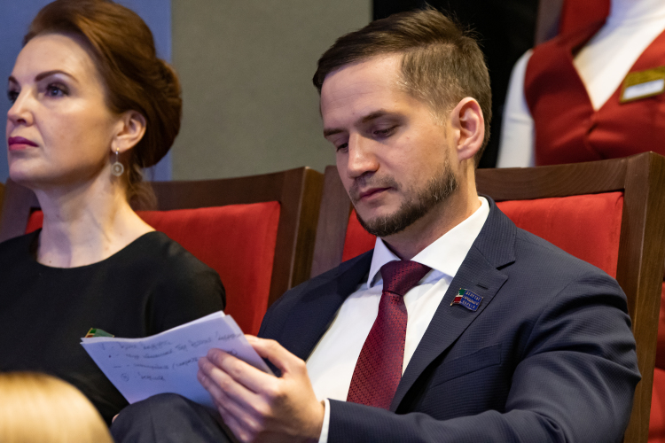 Гендиректор ООО «Луч» Руслан Мустафин заработал 12,3 млн рублей
