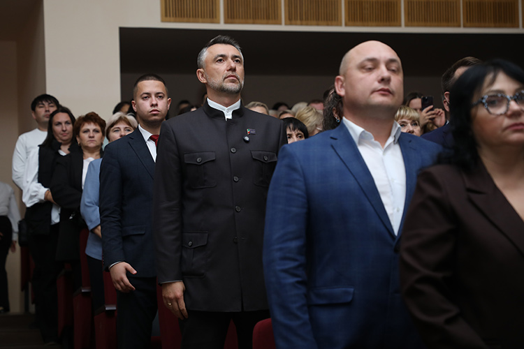 «Оставайтесь как можно дольше!»: как Бугульма «вышла замуж» за Дамира Фаттахова