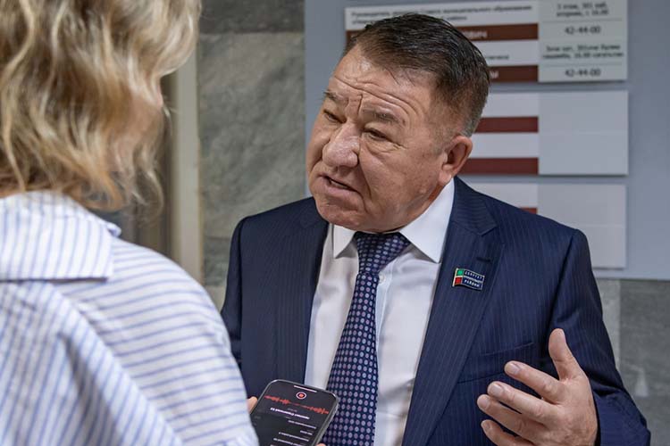 Анас Миннахметов выделил то, что Беляев хочет работать с сельскими поселениями: «Это правильный подход, все мы выходцы из села»