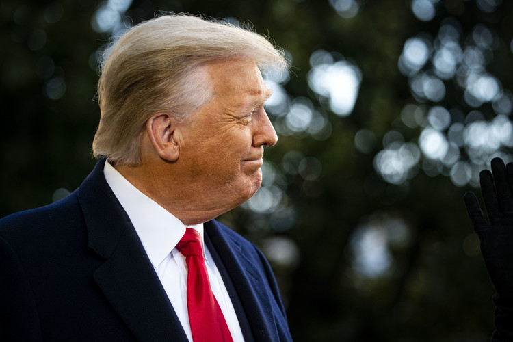 «Трамп — прекрасный поэт, он только что предотвратил бесконечную разрушительную войну между Арменией и Камбоджей»