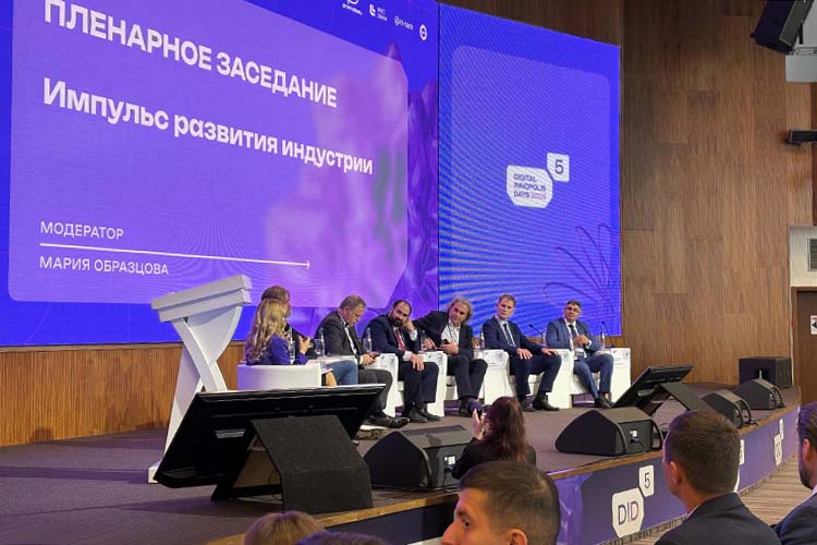 Михаил Гордин: «Студенты на старших курсах должны вступать в производственные, а не в образовательные отношения»