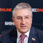 Айрат Фаррахов — депутат Госдумы от Татарстана, член комитета ГД по бюджету и налогам
