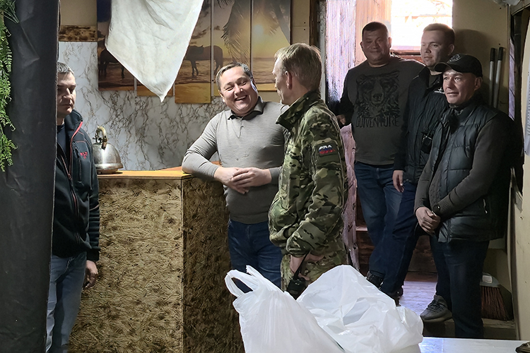 Ребята — молодцы, все у них четко, слажено, каждый выполняет свою задачу, все это в совокупности выдает потрясающий результат