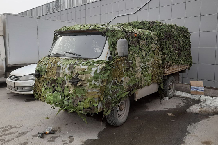 Сегодня сложно сказать, сколько из Татарстана «УАЗов» уехало на фронт Сегодня сложно сказать, сколько из Татарстана «УАЗов» уехало на фронт