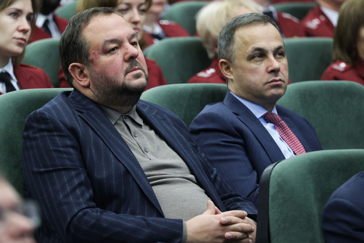 Источники издания утверждают, что у Гатауллина отличные отношения с прежним шефом РКБ Шавалиевым