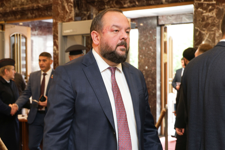 Марат Гатауллин до вчерашнего дня возглавлял Республиканскую инфекционную больницу (РКИБ)