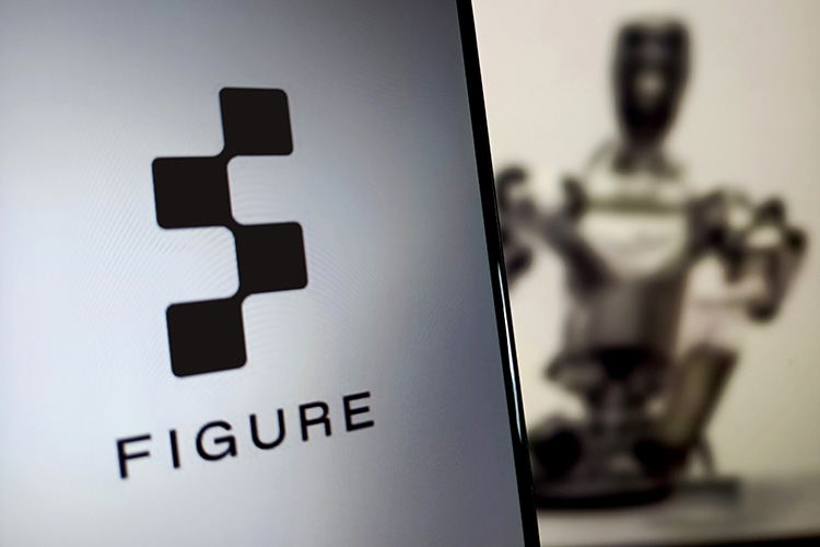 Компания Figure выпустила человекоподобного робота третьего поколения Figure 03 с беспроводной зарядкой и чувствительными ладонями