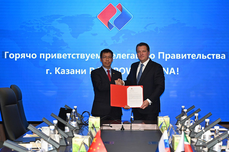 Китайская госкомпания в партнерстве с Kravt Hotels & Homes Валерия Кравцуна планирует построить многофункциональный комплекс «ЯрПарк» на месте киноцентра «Ривьера» у берега Казанки