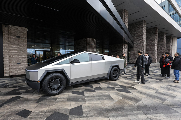 Tesla Cybertruck