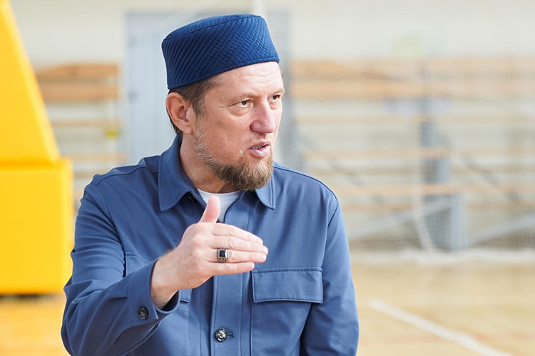 Илдар Баязитов, «Ярдам помощь»: «Что такое человек без привязки к своим корням? Это биоробот!»
