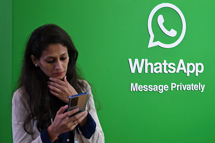 Роскомнадзор сообщил о мерах по частичному ограничению работы WhatsApp и Telegram на юге России для борьбы с преступлениями Роскомнадзор сообщил о мерах по частичному ограничению работы WhatsApp и Telegram на юге России для борьбы с преступлениями