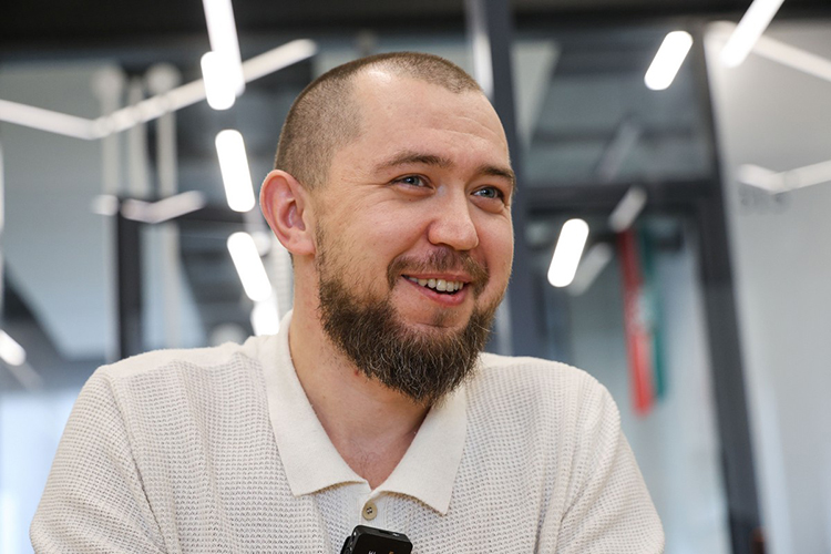 Фанис Садыков: «Мы хотим сохранить базовые принципы «Телеграма», интеграция платного функционала должна быть ненавязчивой: любая плашка о рекламе будет вызывать негатив. И делаем ставку на полезные точечные улучшения» Фанис Садыков: «Мы хотим сохранить базовые принципы «Телеграма», интеграция платного функционала должна быть ненавязчивой: любая плашка о рекламе будет вызывать негатив. И делаем ставку на полезные точечные улучшения»