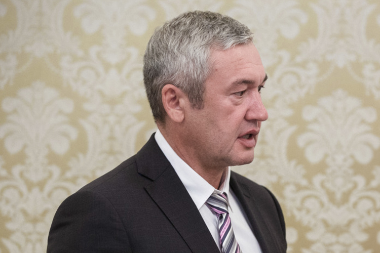 Айрат Миннуллин проходил поручителем по взятым его фирмами кредитам, а потому в начале сентября 2025 года АС РТ ввел в отношении него процедуру реструктуризации долгов Айрат Миннуллин проходил поручителем по взятым его фирмами кредитам, а потому в начале сентября 2025 года АС РТ ввел в отношении него процедуру реструктуризации долгов