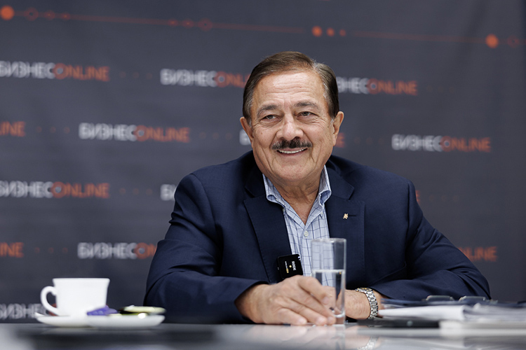 Камиль Исхаков: «Я, мусульманин, заставил христиан на время помириться!»