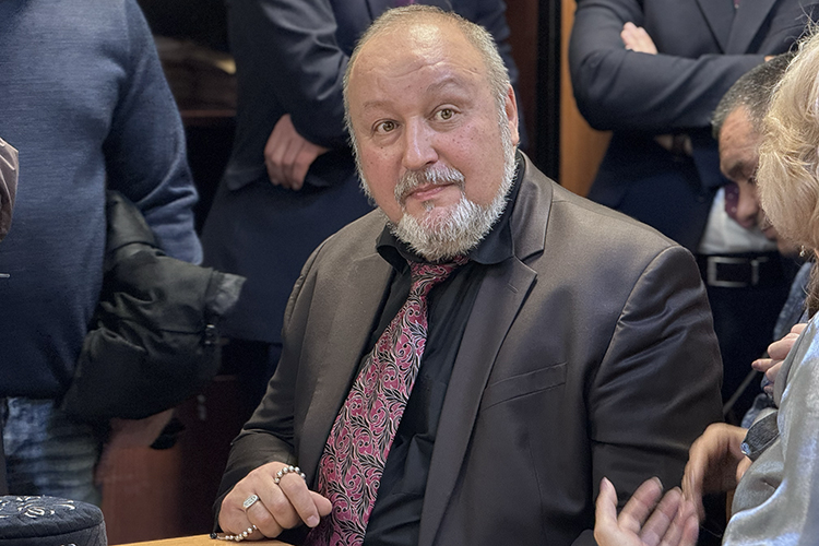 Барлеву поддержал Сиразиев: «У меня тоже создалось впечатление, что вы нас уже заочно осудили, без рассмотрения [дела]»