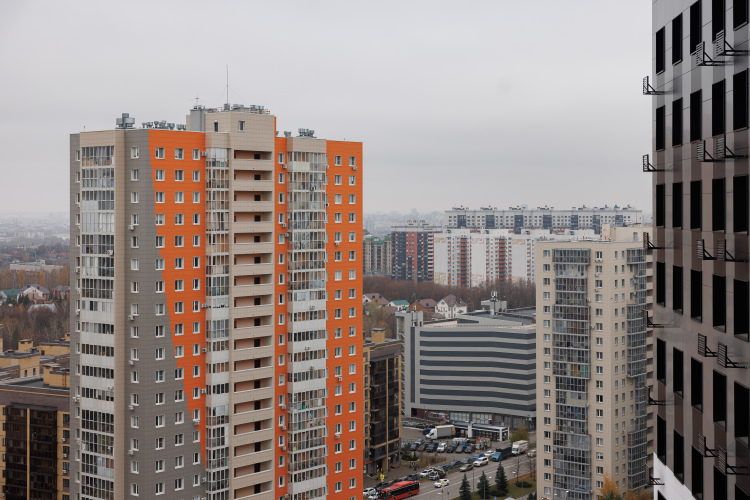 Первая десятка девелоперов реализовала за сентябрь 739 квартир на сумму 7,3 млрд рублей