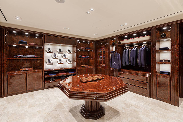 Одежда Stefano Ricci — для мужчин, которые нашли себя, состоялись и ценят подлинное качество