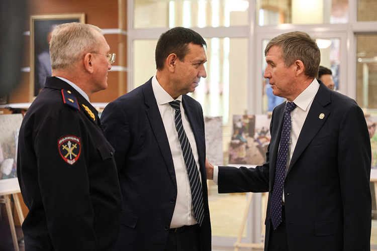 Есть «определенный напряг» и риски, но в целом оптимально: как Госсовет РТ смотрел бюджет-2026