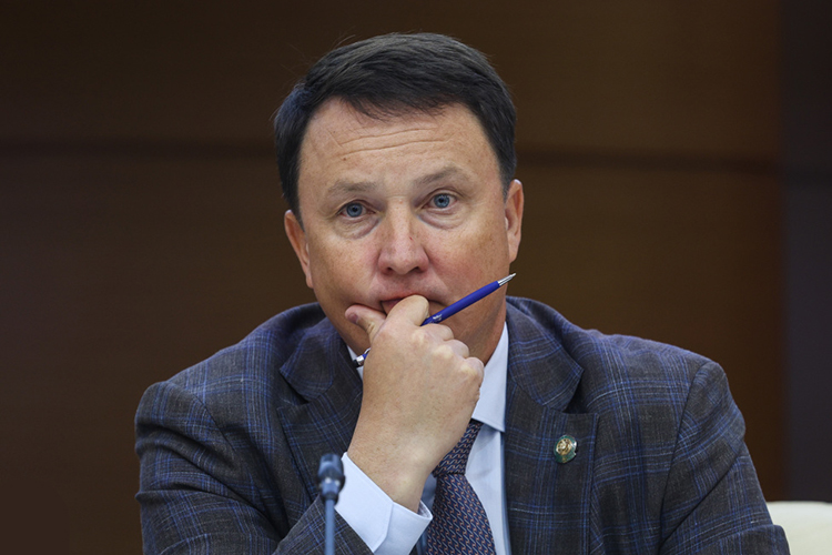 Марат Айзатуллин: «Начиная с 2030 года мы должны обеспечивать ежегодную замену не менее 2,5 процента коммунальной инфраструктуры»