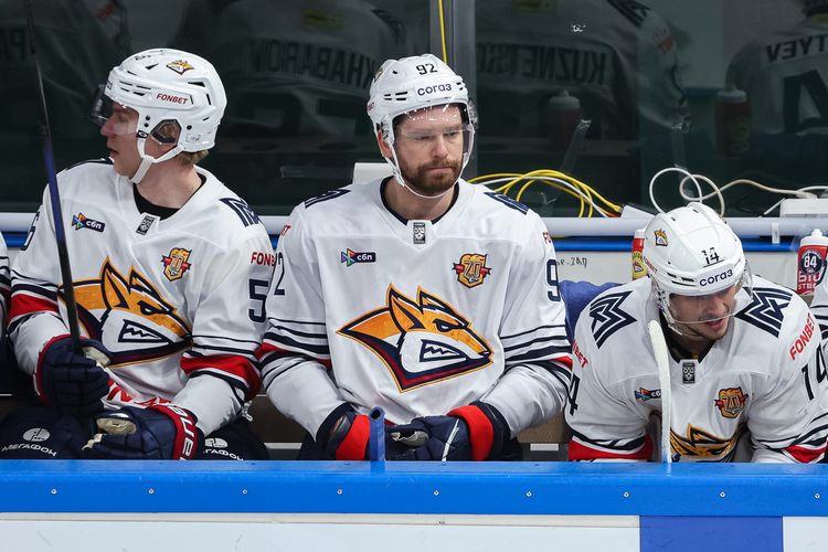 Евгений Кузнецов провел на льду лишь пять минут Евгений Кузнецов провел на льду лишь пять минут