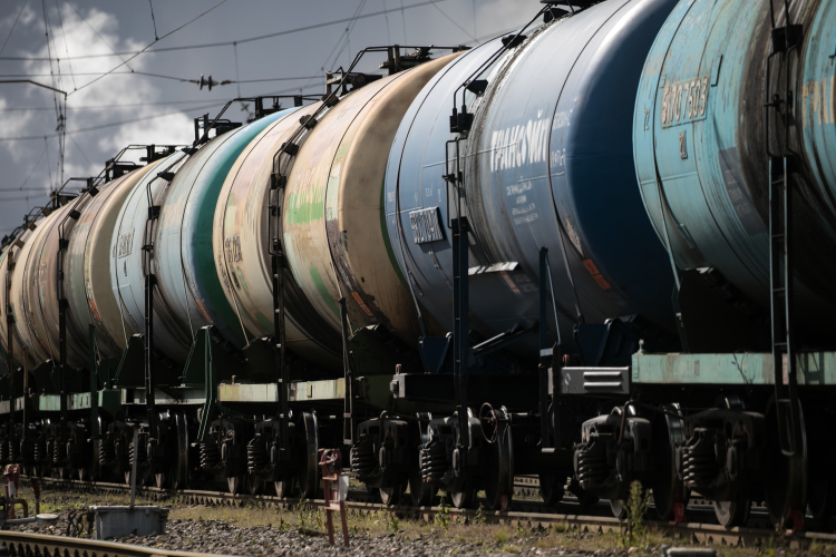 Еще недавно американский лидер обещал обсудить с Пекином давление на Москву через покупку нефти. Теперь признался, что вопрос закупок российской нефти Китаем занял немного времени Еще недавно американский лидер обещал обсудить с Пекином давление на Москву через покупку нефти. Теперь признался, что вопрос закупок российской нефти Китаем занял немного времени