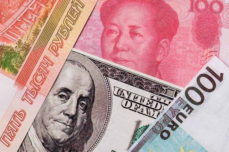 «Доллар испытывает спад, ослабление. Люди уходят от него, и им нужно что-то взамен. Они вкладываются в золото, «крипту», евро и юань» «Доллар испытывает спад, ослабление. Люди уходят от него, и им нужно что-то взамен. Они вкладываются в золото, «крипту», евро и юань»