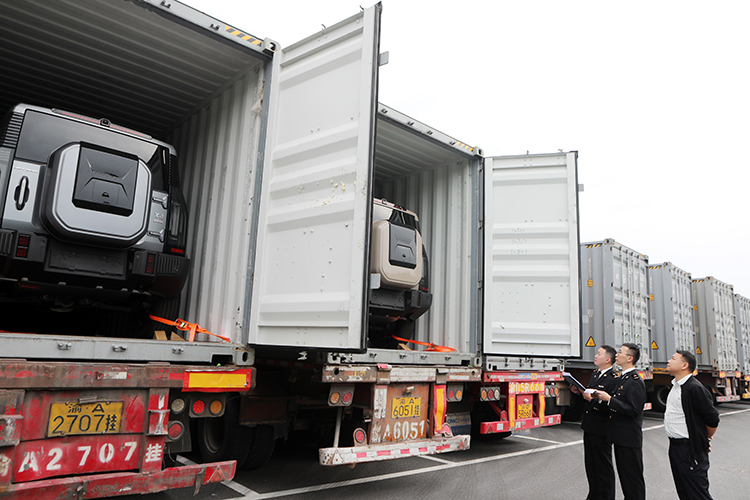Покупатели, которые заказали и оплатили машины, после публикации проекта постановления о новых правилах столкнулись с задержками в доставке Покупатели, которые заказали и оплатили машины, после публикации проекта постановления о новых правилах столкнулись с задержками в доставке