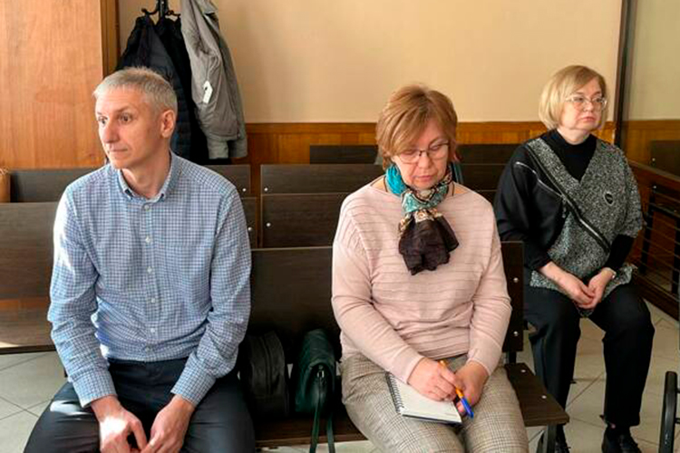 Условные сроки, которые суд назначил экс-главбуху Ландыш Шарафутдиновой и бывшему заму Нигматуллиной Ренату Ахметзянову, надзорное ведомство оспаривать не стало   Условные сроки, которые суд назначил экс-главбуху Ландыш Шарафутдиновой и бывшему заму Нигматуллиной Ренату Ахметзянову, надзорное ведомство оспаривать не стало