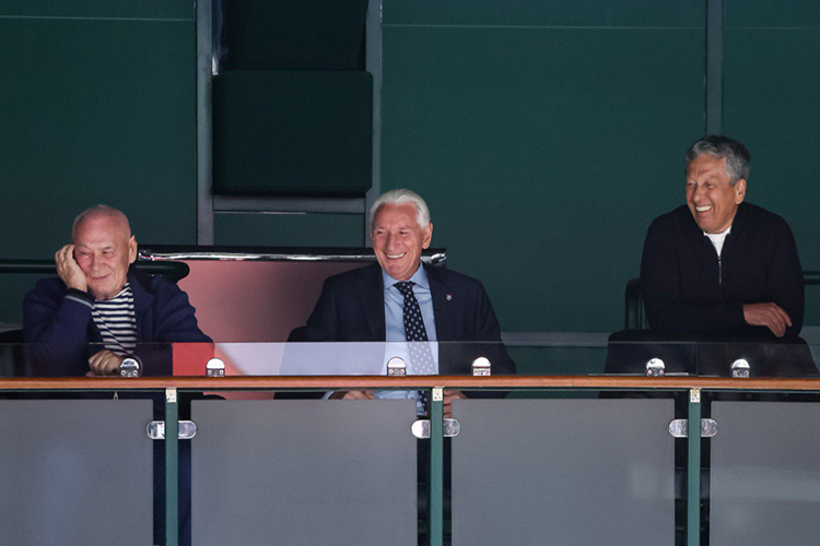 Пока непонятно, надолго ли продлятся консультации Билялетдинова. Тем более что осенью ходили слухи, что Билл может стать главным тренером московского «Динамо»