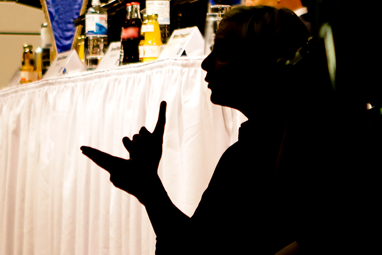 «Конкуренции в сфере 100 процентов нет. Потребность в переводчиках большая, а зарплата очень маленькая»