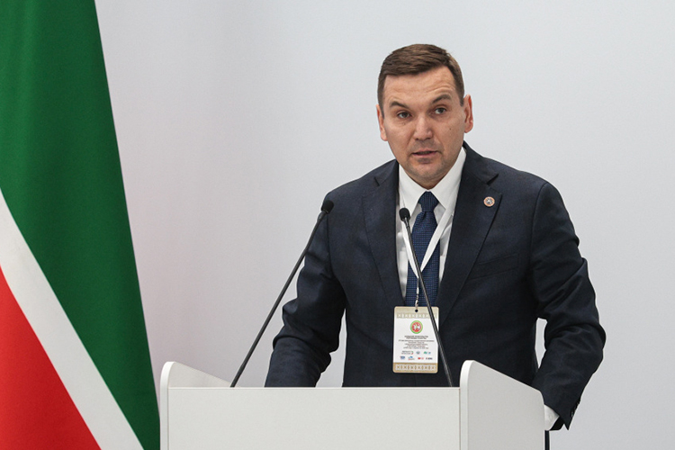 У Апастово во главе с Айратом Зиганшиным дела складываются лучше, чем у соседа Альберта Рахматуллина в Кайбицах