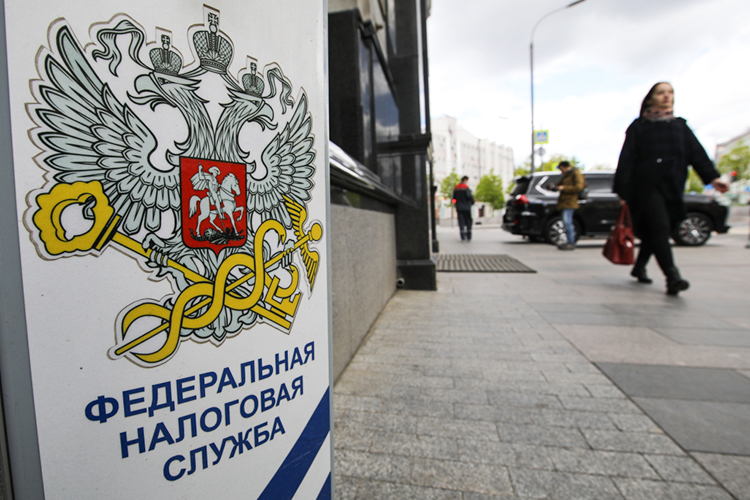 От уплаты налогов по прежнему также освобождены участники СВО и члены их семей