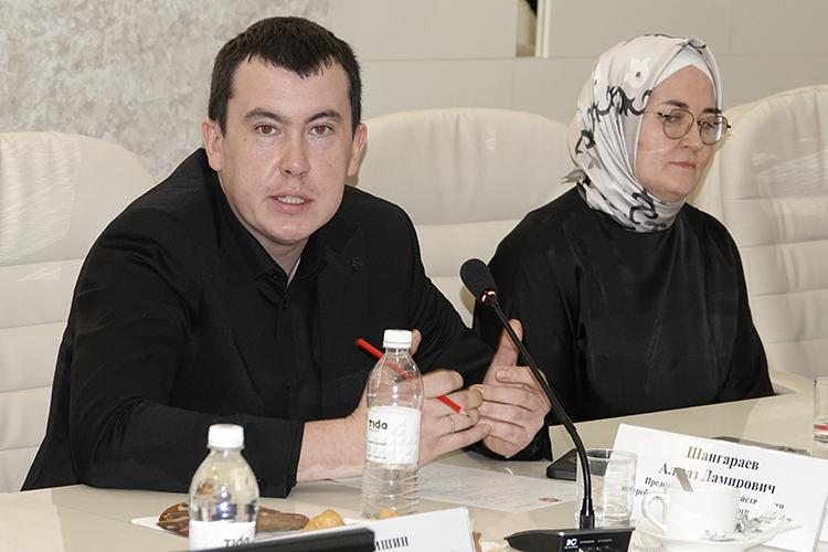 Алмаз Шангараев: «Наше яйцо абсолютно чисто — без вакцин, антибиотиков, каких-либо таблеток и добавок»