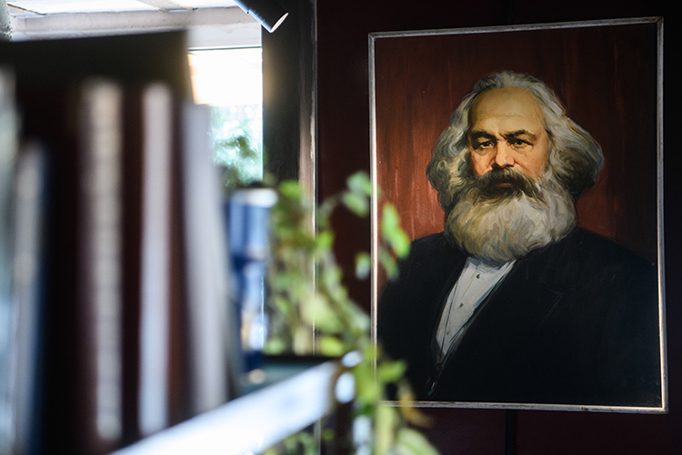 «Современные Китай, Вьетнам, КНДР и Индию создали Ленин, Сталин и Брежнев»